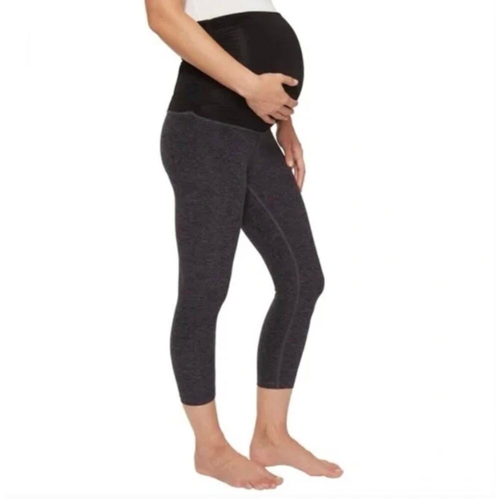 beyond yoga beyond the bump gray yoga cropped maternity leggings XS